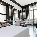 Апартаменты The Balcony Avenue Champs-elysees