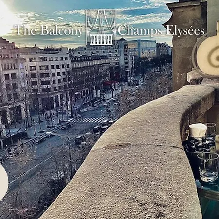 Апартаменты The Balcony Avenue Champs-elysees *