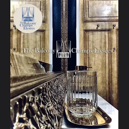 Апартаменты The Balcony Avenue Champs-elysees *