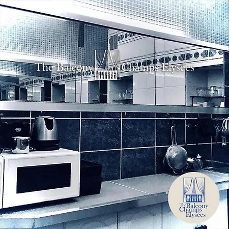 The Balcony Avenue Champs-elysees Paris