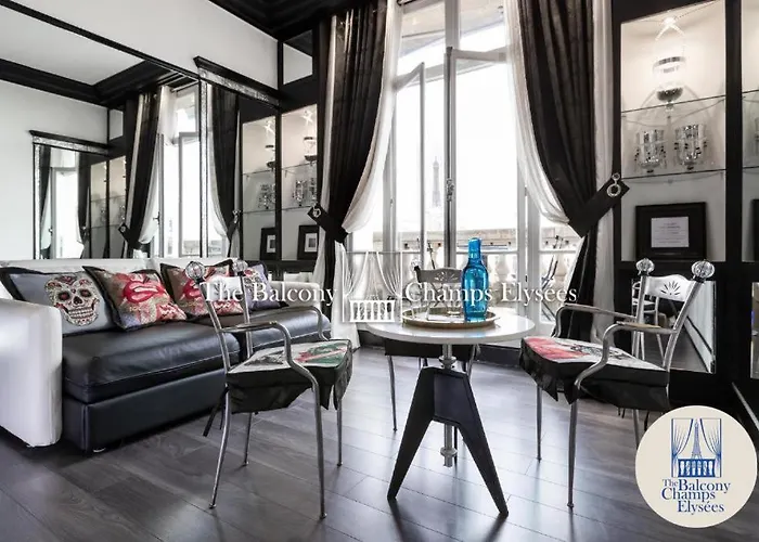 The Balcony Avenue Champs-elysees Апартаменты *