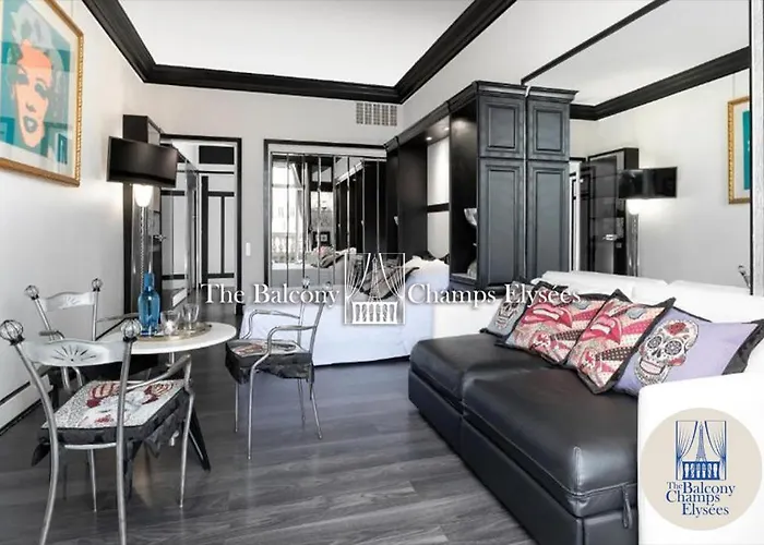 Апартаменты The Balcony Avenue Champs-elysees
