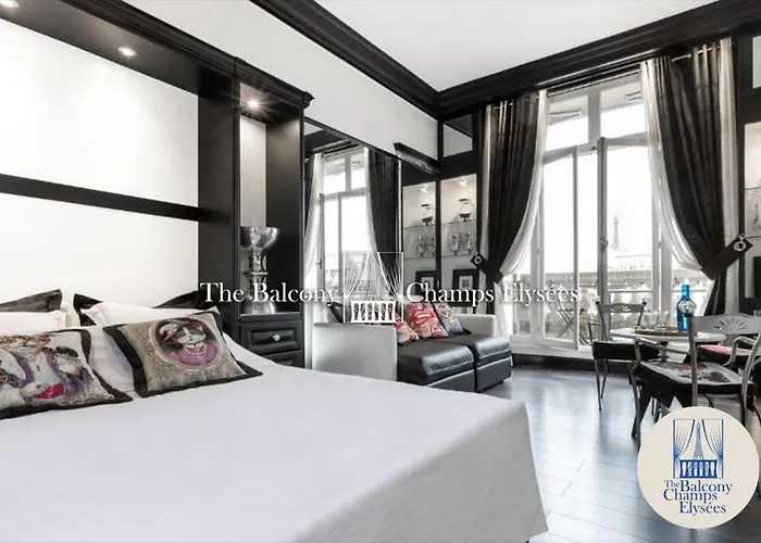 Апартаменты The Balcony Avenue Champs-elysees